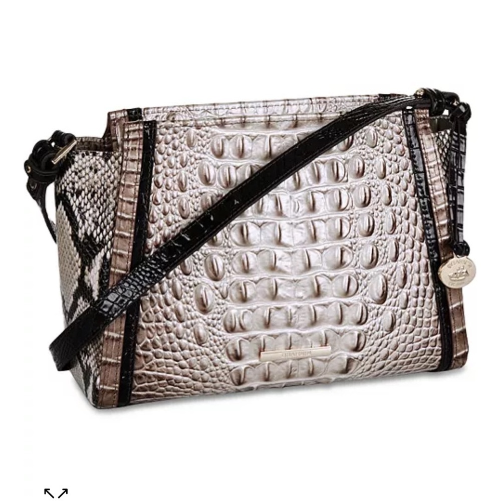 IN SEARCH OF this purse